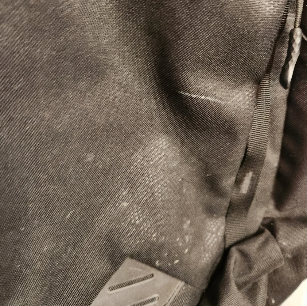 The North Face Vault Backpack Laptop Bag Has 2 Compartment Pockets